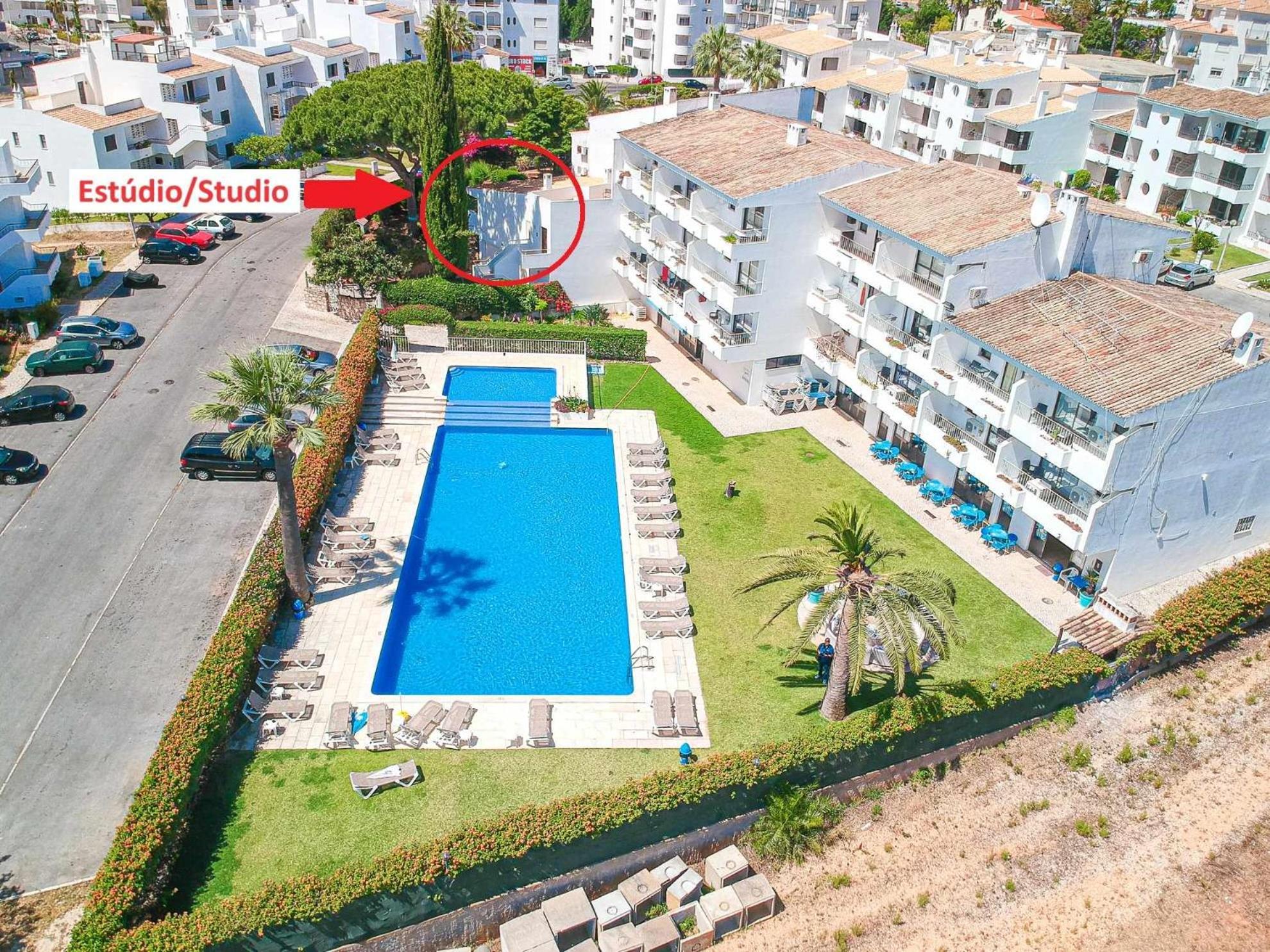 Estúdio com Piscina a 3 minutos das Praias Albufeira Exterior foto